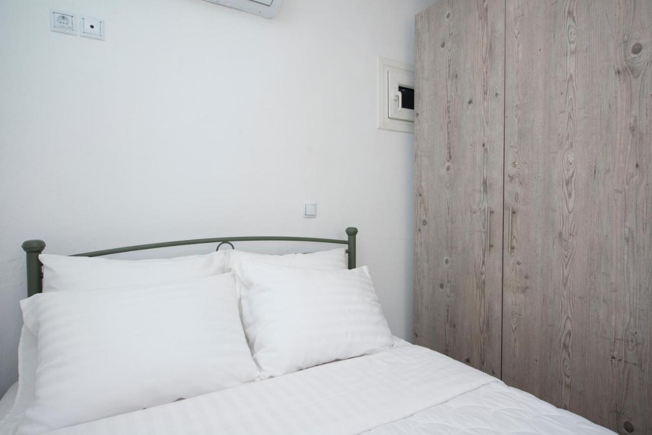 Superior Beachfront Apartment 1 With View To The Aegean Sea Panormos  Esterno foto