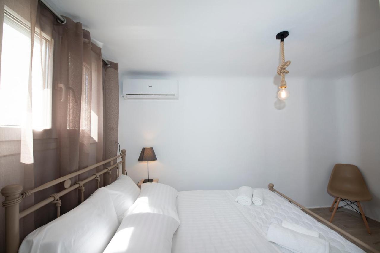 Superior Beachfront Apartment 1 With View To The Aegean Sea Panormos  Esterno foto